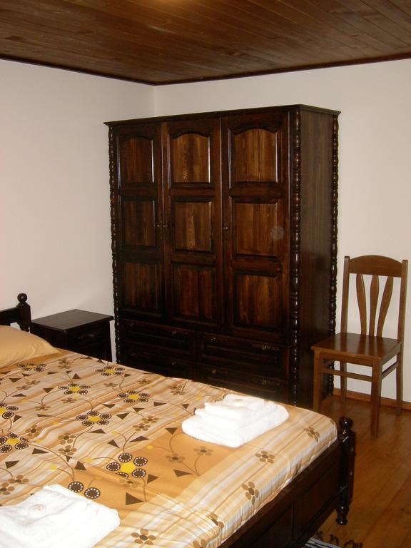 Sinabovite Houses Hotel Badevtsi Habitación foto