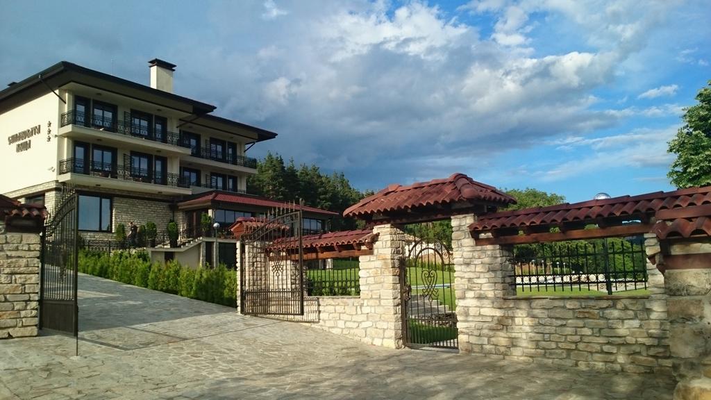 Sinabovite Houses Hotel Badevtsi Exterior foto