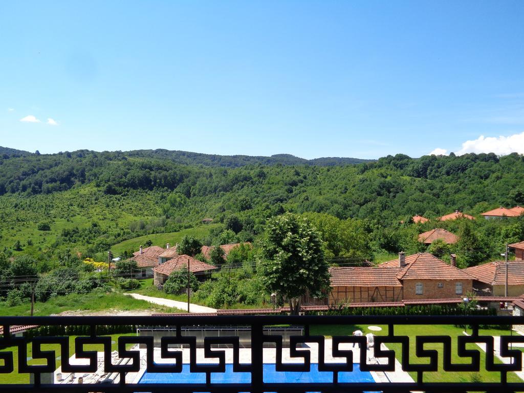 Sinabovite Houses Hotel Badevtsi Exterior foto
