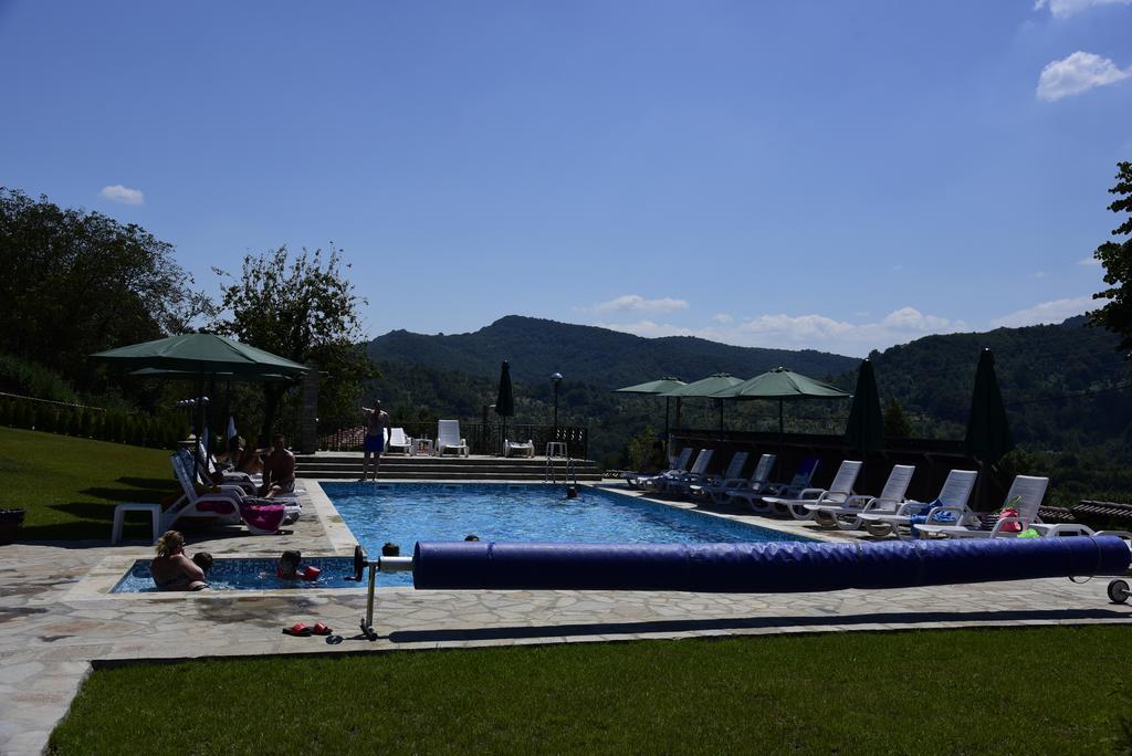 Sinabovite Houses Hotel Badevtsi Exterior foto
